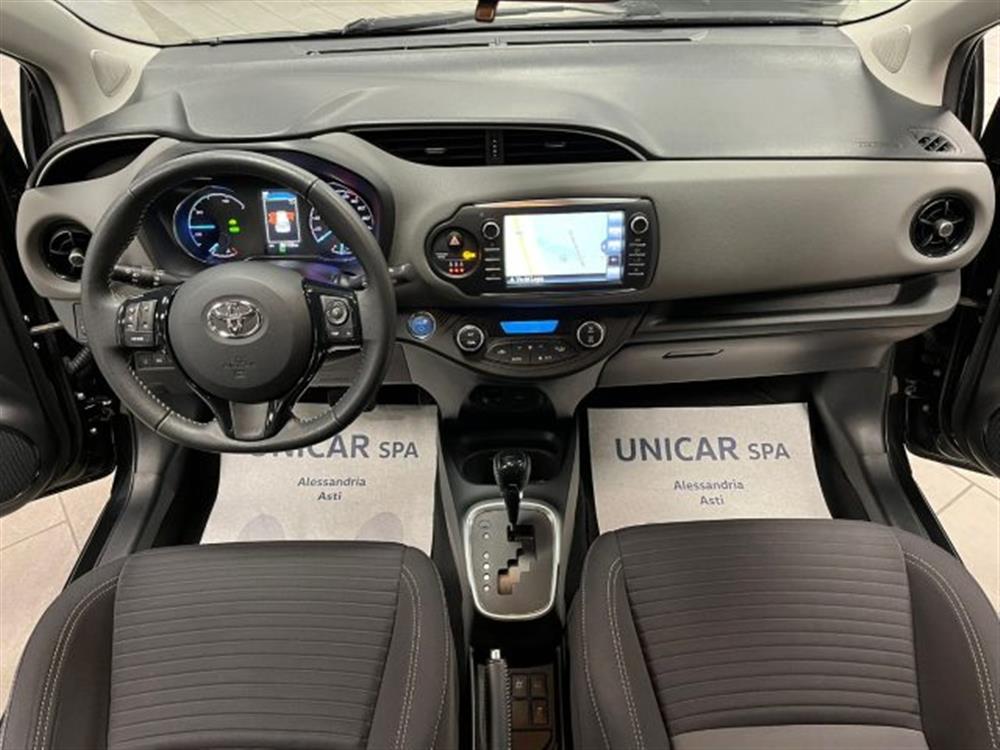 Yaris Yaris 1.5 ibrida/benzina 7