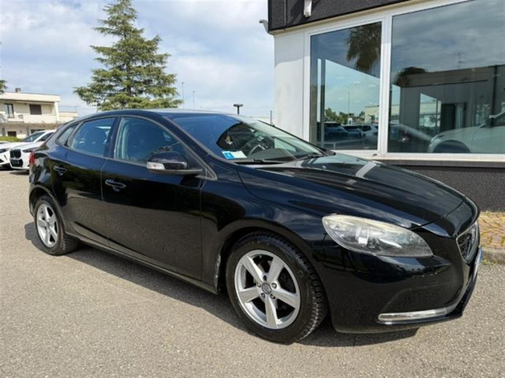 V40 V40 D2 1.6 Kinetic NEOPA