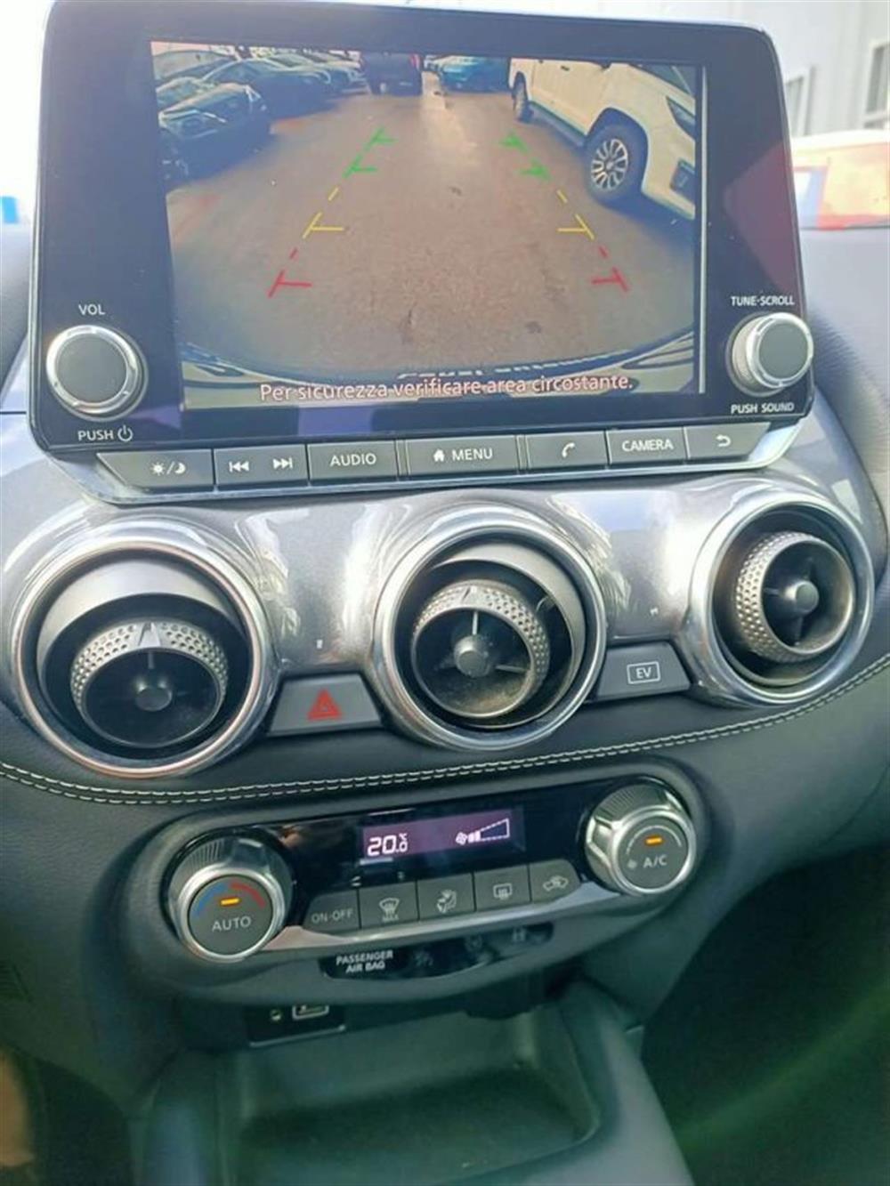 Juke Juke 1.6 hev N-Connecta