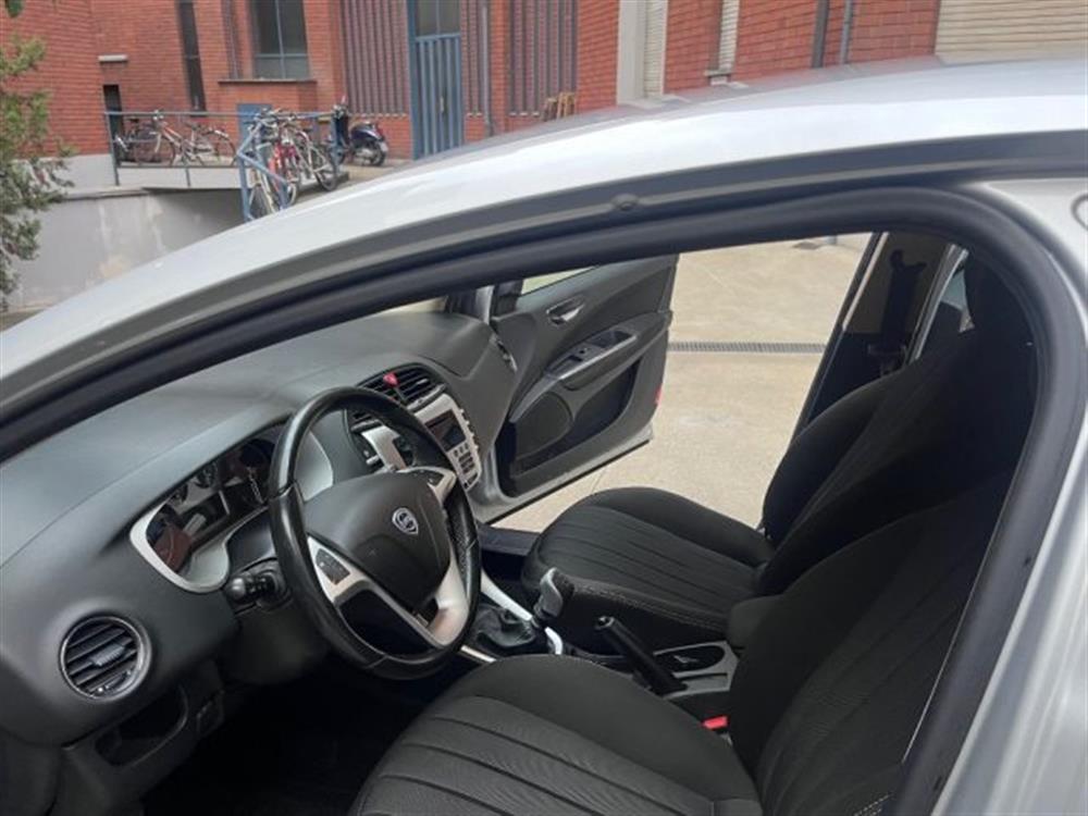 Delta Delta 1.6 MJT DPF Silver d