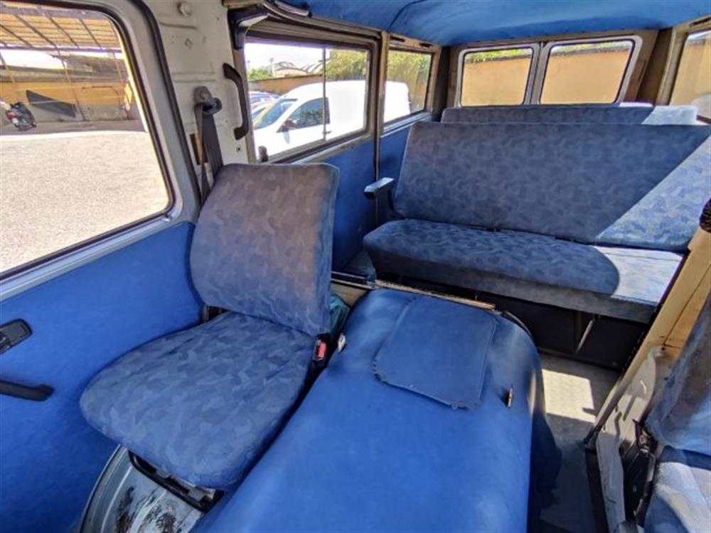 LT LT 9 posti Caravelle 19