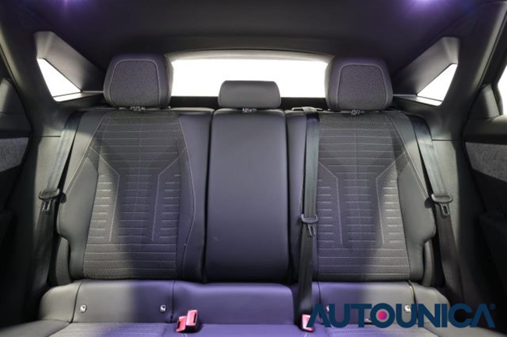 3008 3008 HYBRID 136 E-DCS6 AL