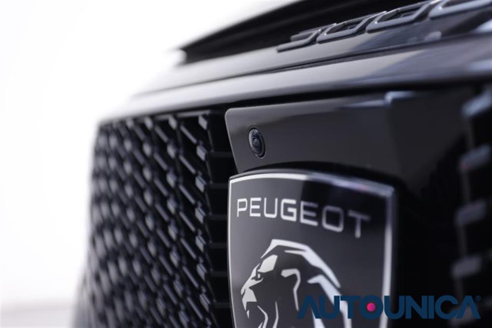 3008 3008 HYBRID 136 E-DCS6 AL