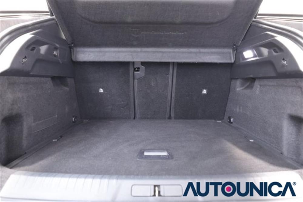 3008 3008 HYBRID 136 E-DCS6 AL