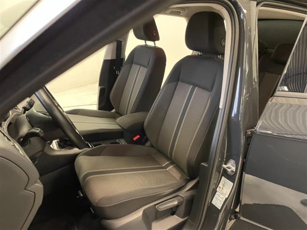 T-Roc T-Roc 1.0 TSI Business 5P