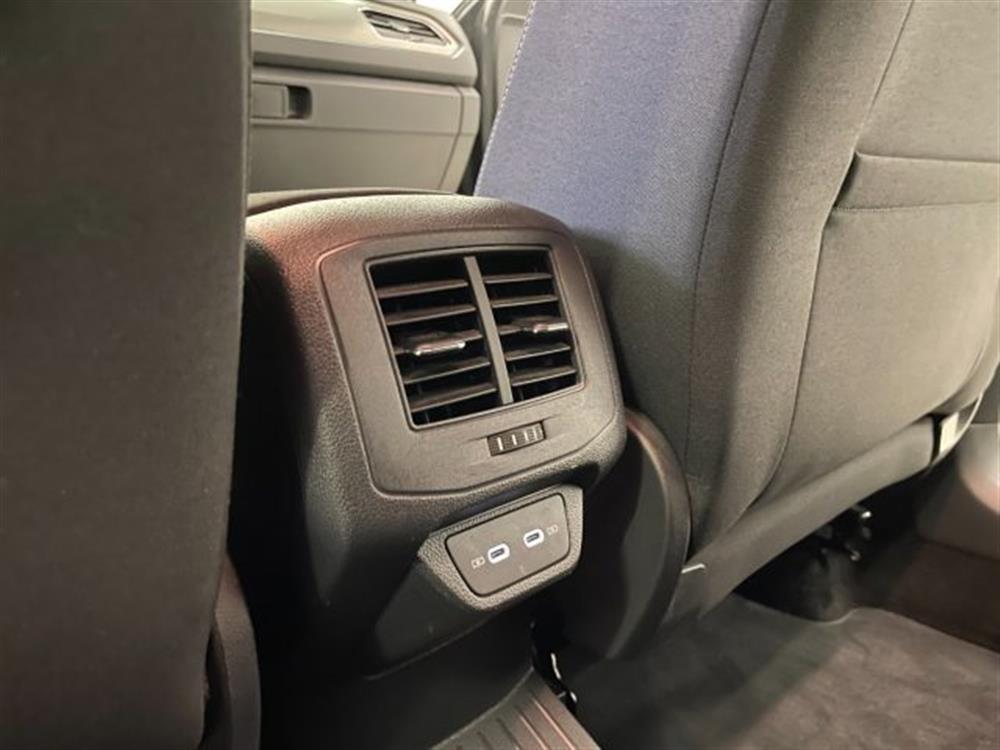 T-Roc T-Roc 1.0 TSI Business 5P