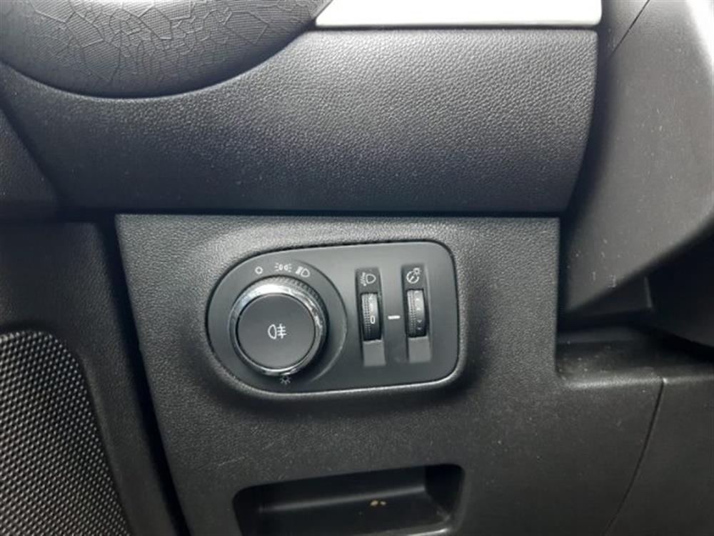 Adam Adam 1.4 87 CV GPL Tech A