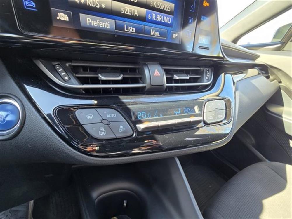 C-HR C-HR 1.8 Hybrid E-CVT NEO