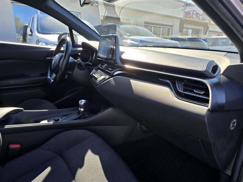 C-HR C-HR 1.8 Hybrid E-CVT NEO