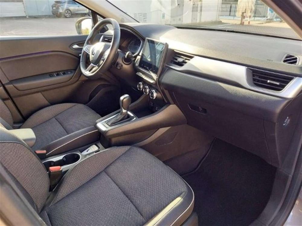 Captur Captur 1.6 E-TECH Hybrid In