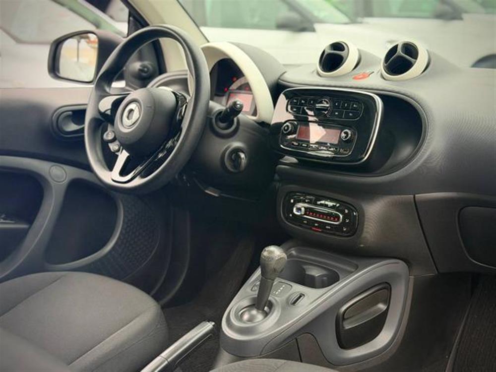 ForTwo ForTwo 70 1.0 TWINAMIC YOUN