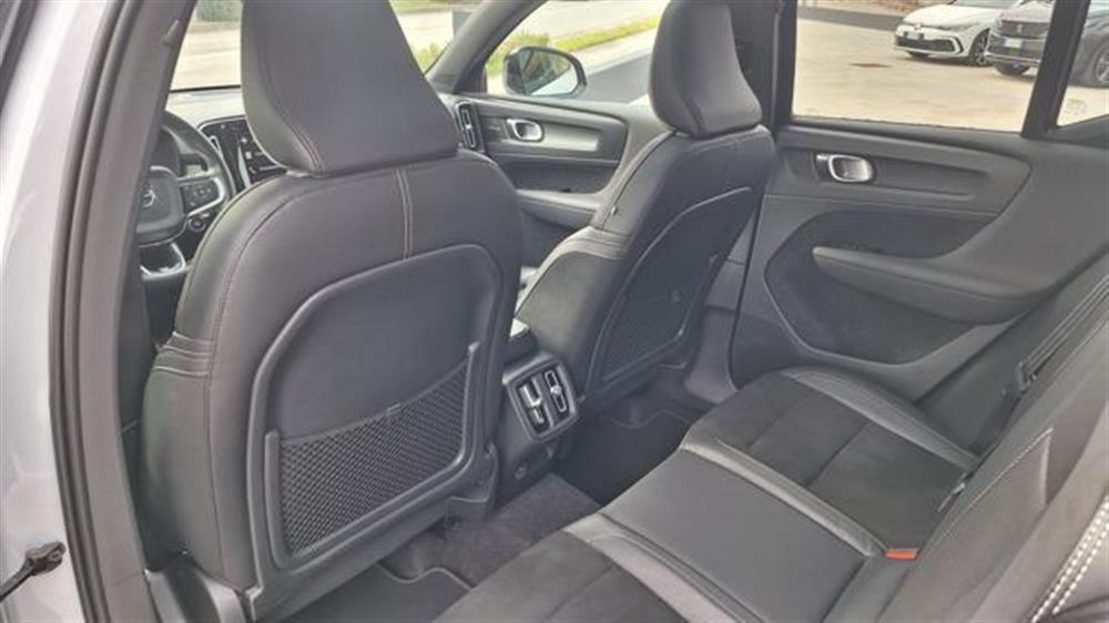 XC40 XC40 D3 AWD GEARTRONIC R-
