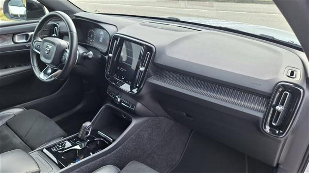 XC40 XC40 D3 AWD GEARTRONIC R-