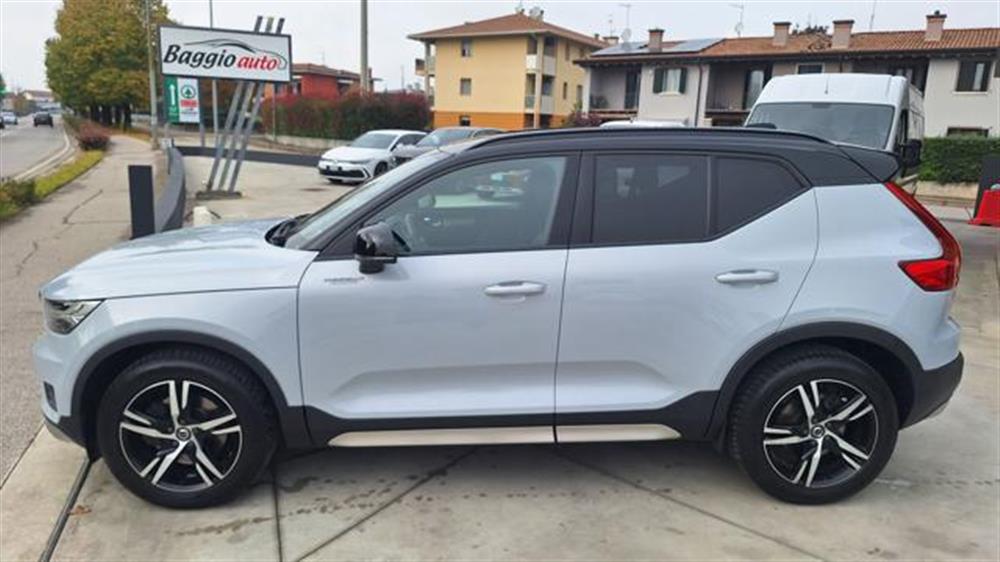 XC40 XC40 D3 AWD GEARTRONIC R-