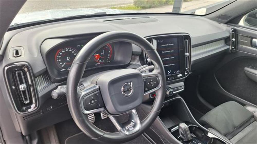 XC40 XC40 D3 AWD GEARTRONIC R-