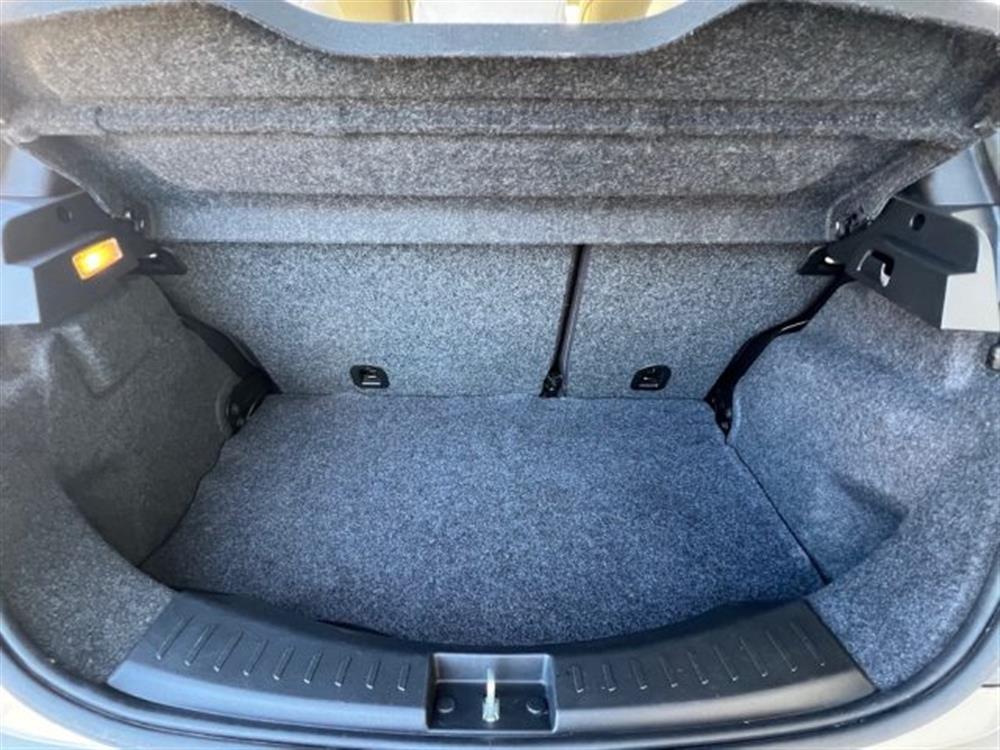 Ypsilon Ypsilon 1.2 69 CV 5 porte GP