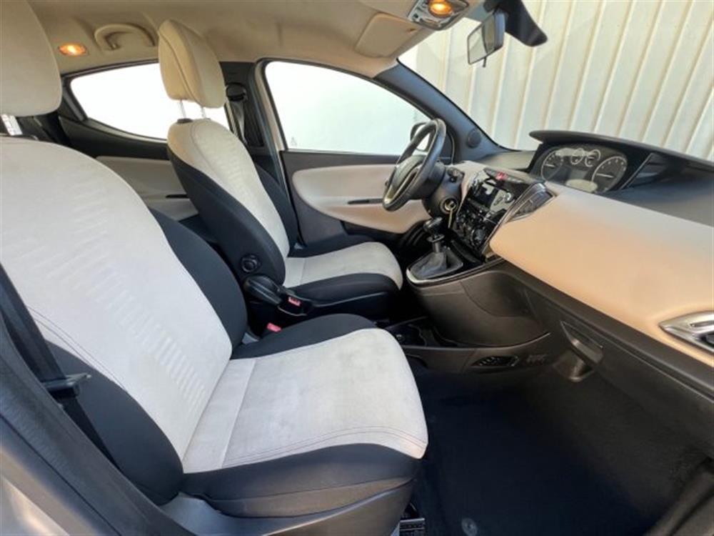 Ypsilon Ypsilon 1.2 69 CV 5 porte GP