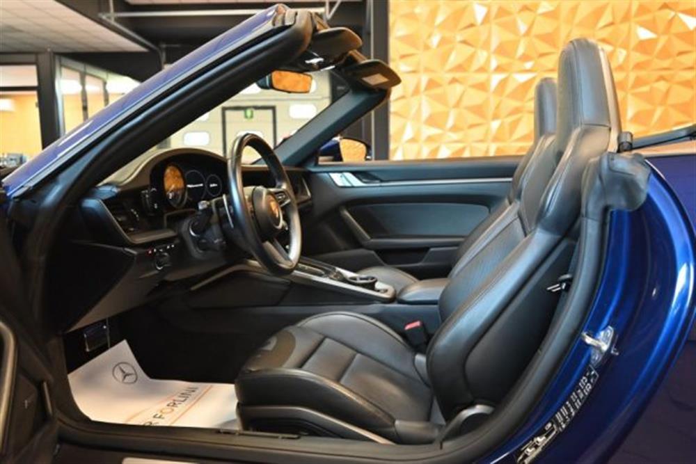 911 911 992 CARRERA 4S CABRI