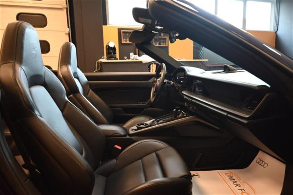911 911 992 CARRERA 4S CABRI