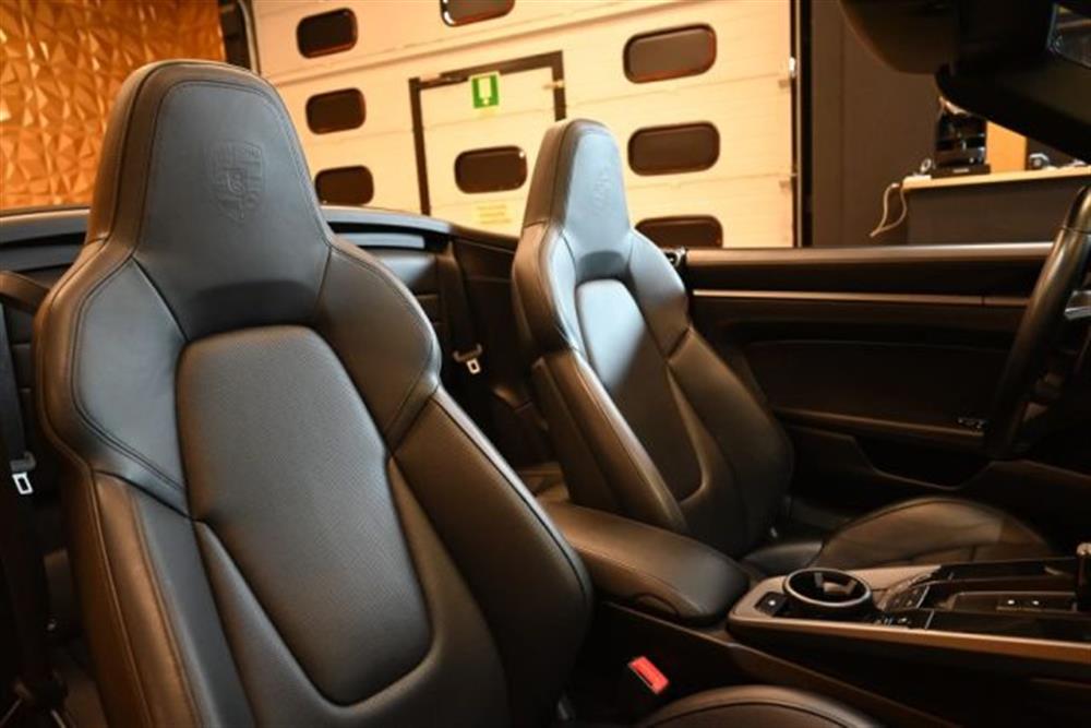 911 911 992 CARRERA 4S CABRI