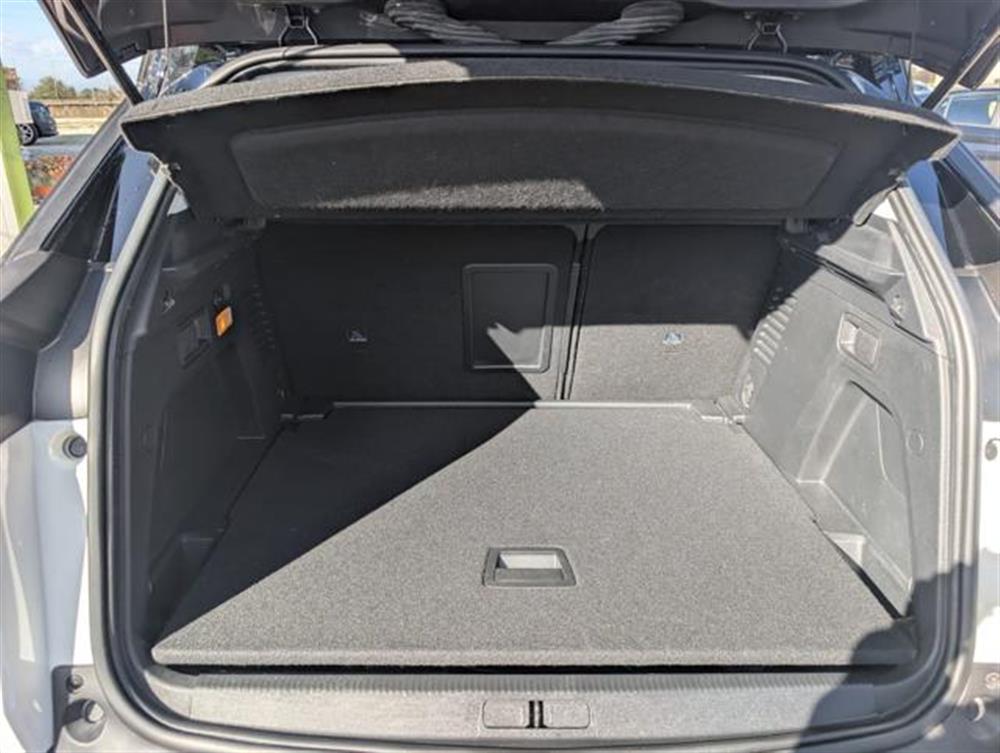 3008 3008 BlueHDi 130 S&S Allu