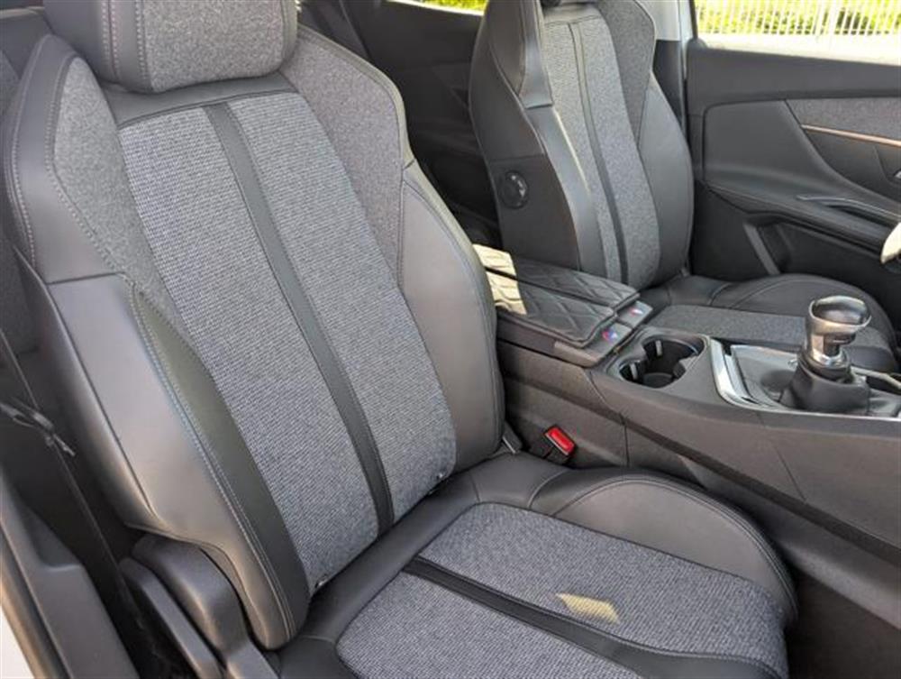 3008 3008 BlueHDi 130 S&S Allu