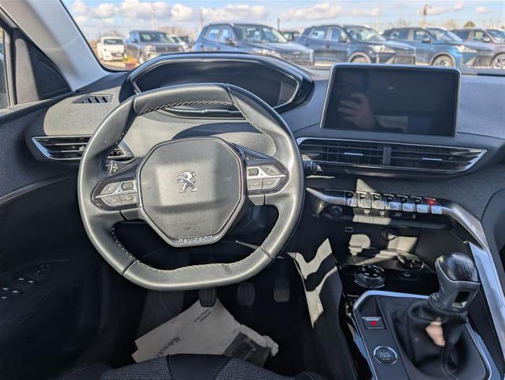 3008 3008 BlueHDi 130 S&S Allu