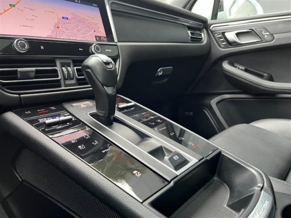 Macan Macan 2.0 PDK 265CV