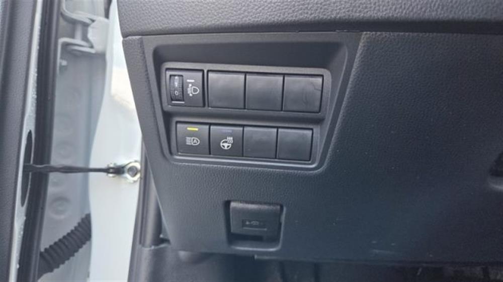 Yaris Yaris 1.5 130 Hybrid 5 por