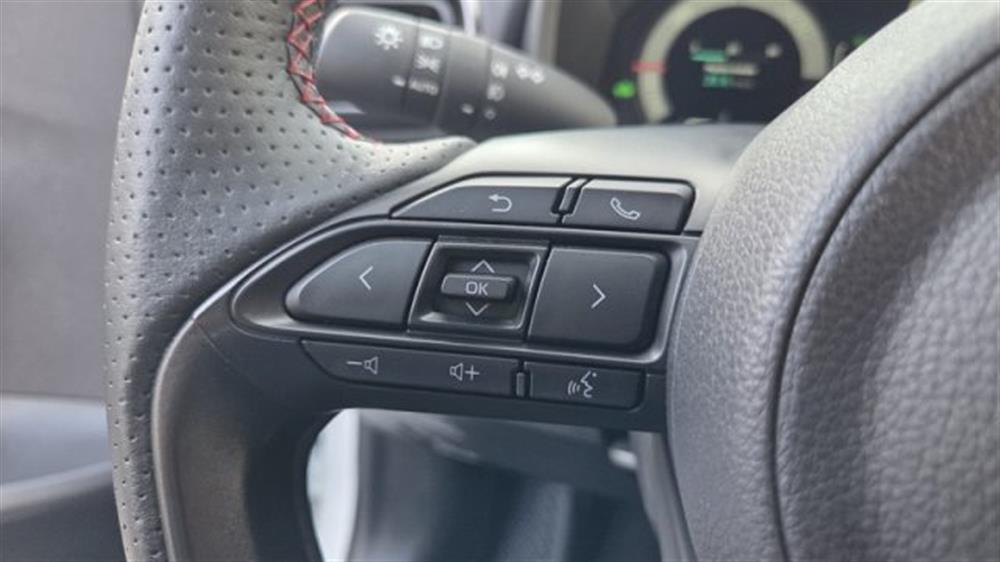 Yaris Yaris 1.5 130 Hybrid 5 por