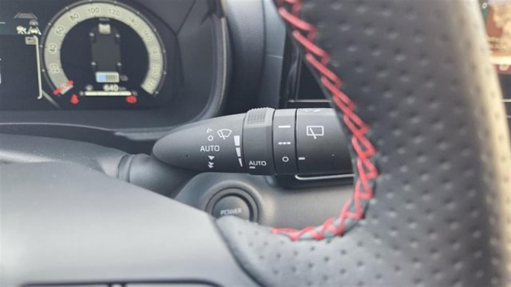 Yaris Yaris 1.5 130 Hybrid 5 por