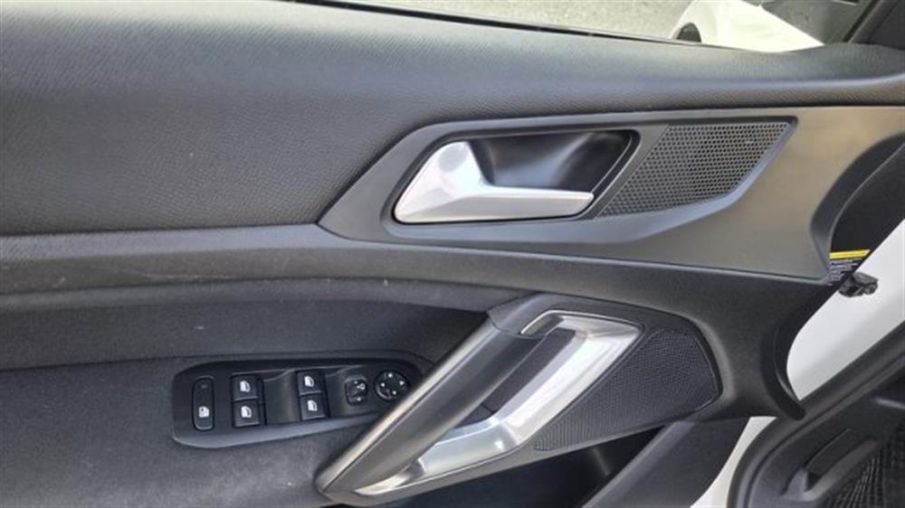 308 308 BlueHDi 130 S&S SW E