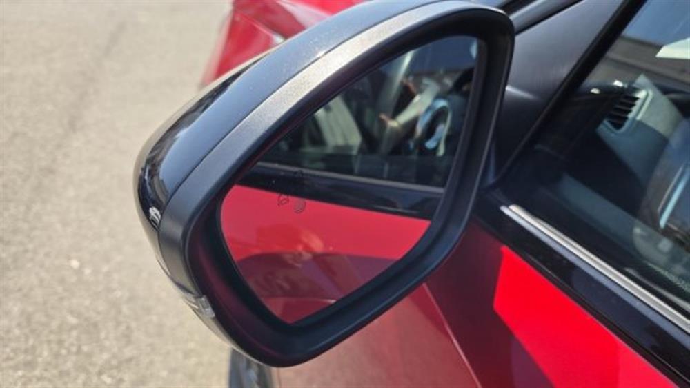 2008 2008 BlueHDi 110 S&S GT P