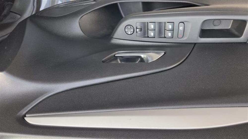 Corsa Corsa Hybrid 110 CV aut. E