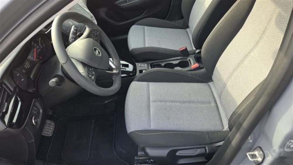 Corsa Corsa Hybrid 110 CV aut. E