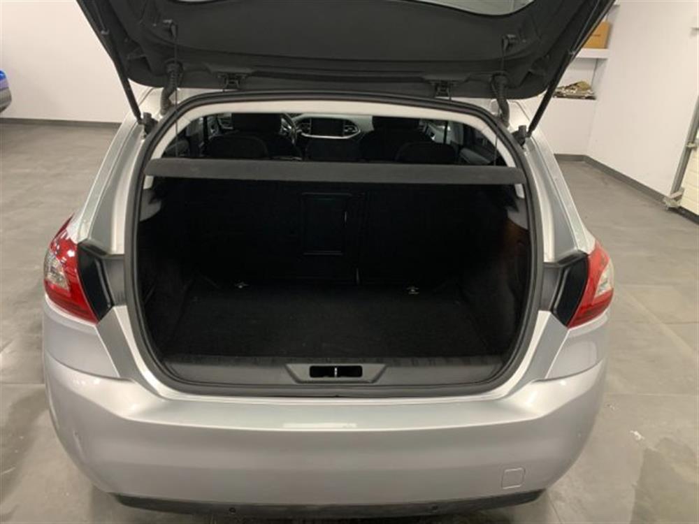 308 308 1.6 Diesel Automatic