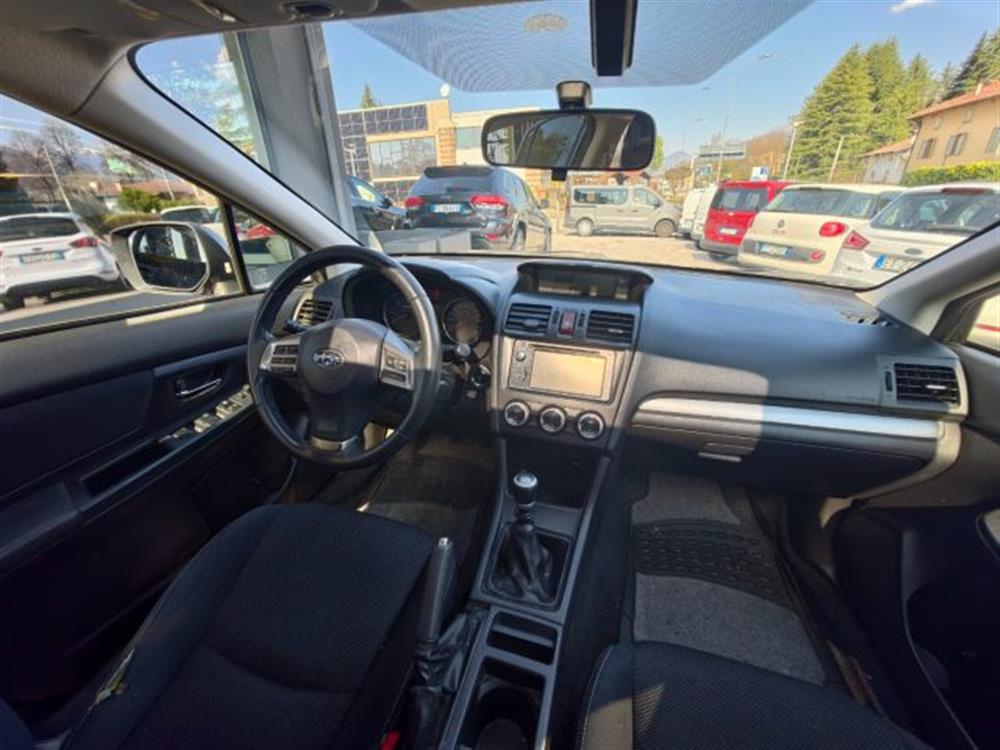 XV XV 2.0D Unlimited X COM