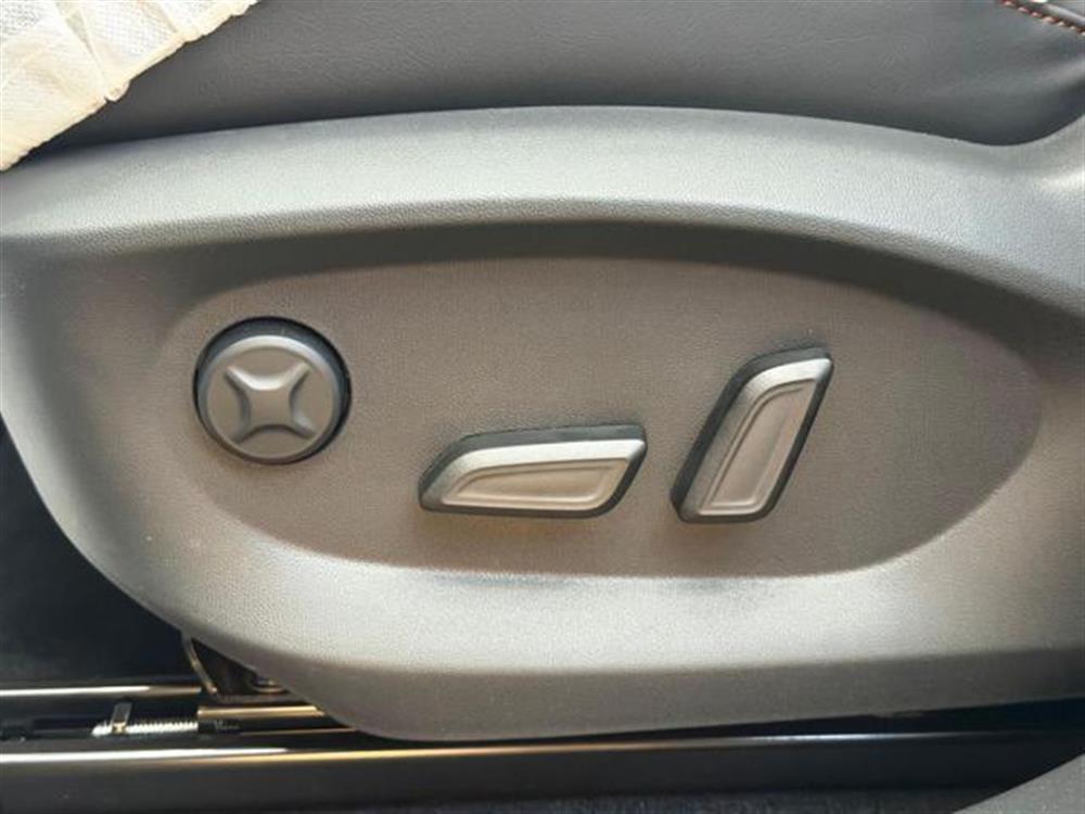 HS HS HEV Luxury PREZZO RE