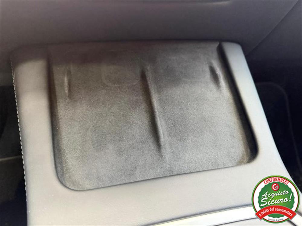 Model Y Model Y Long Range Dual Moto