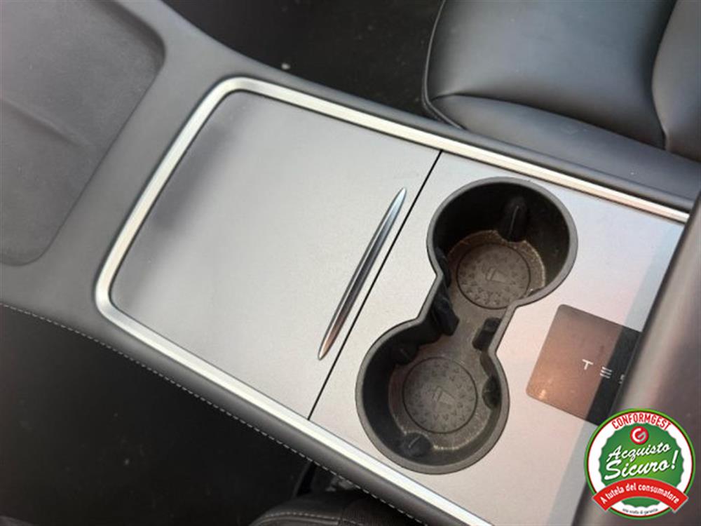 Model Y Model Y Long Range Dual Moto