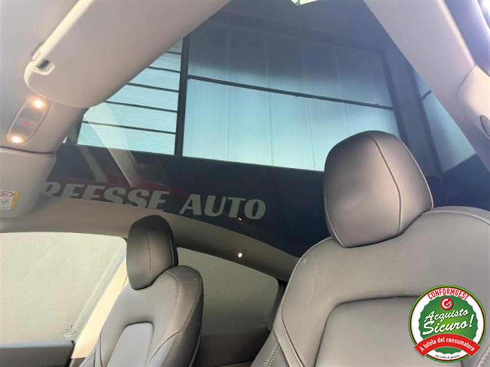 Model Y Model Y Long Range Dual Moto