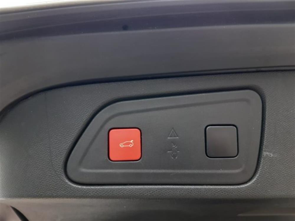 C5 Aircross C5 Aircross Hybrid 225 E-EAT8 Sh