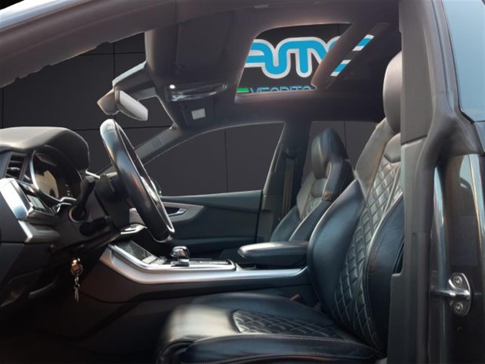 Q8 Q8 50 TDI 286 CV quattr