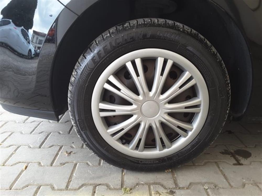 Clio Clio 1.2 16v 75cv 5 porte