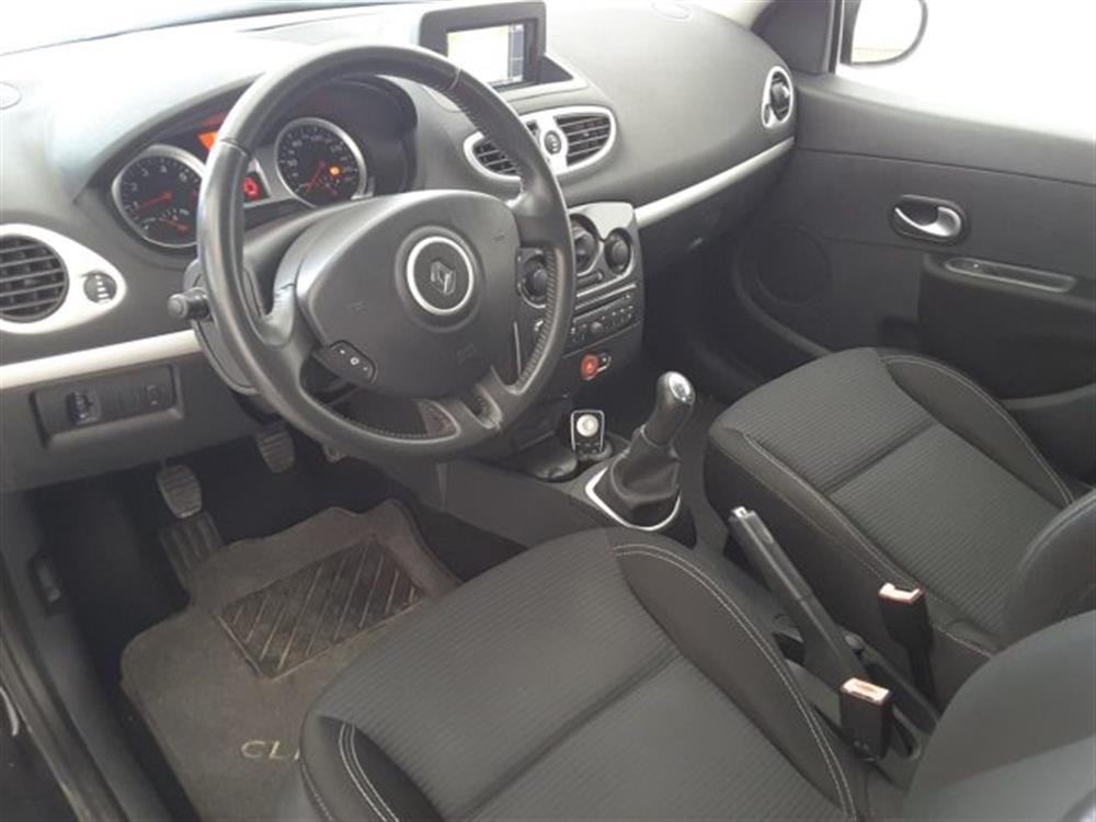 Clio Clio 1.2 16v 75cv 5 porte