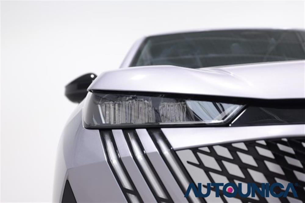 3008 3008 HYBRID 136 E-DCS6 AL