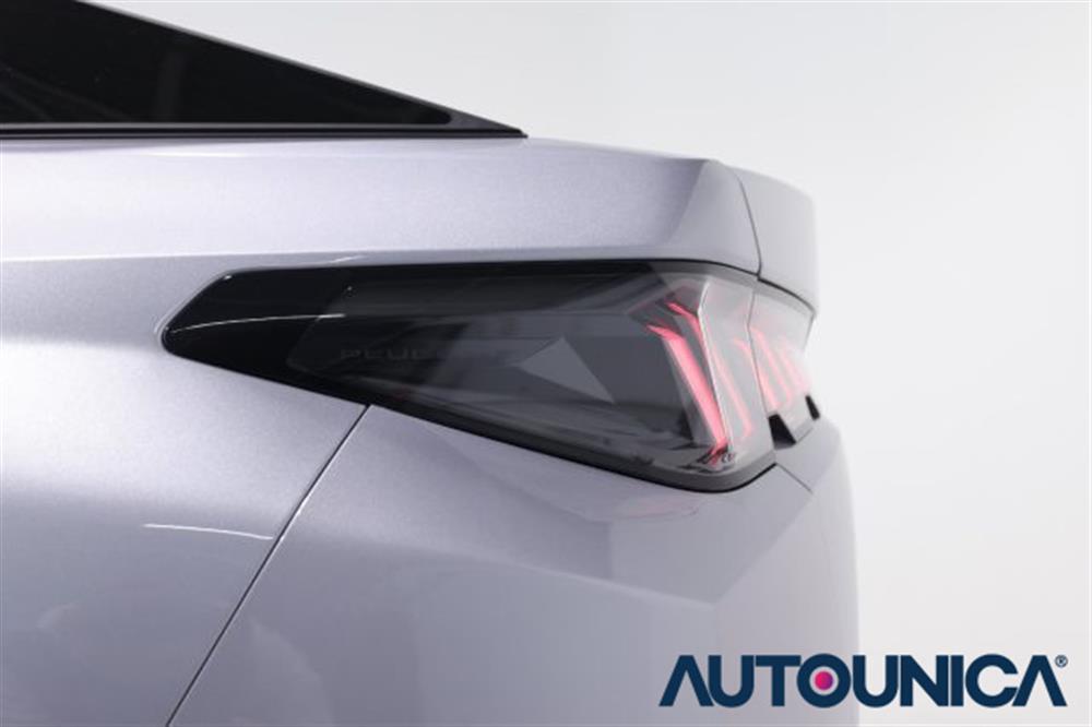 3008 3008 HYBRID 136 E-DCS6 AL