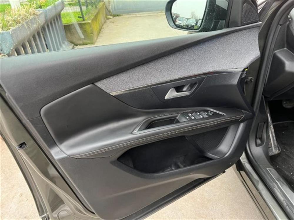 3008 3008 BlueHDi 120 S&S EAT6