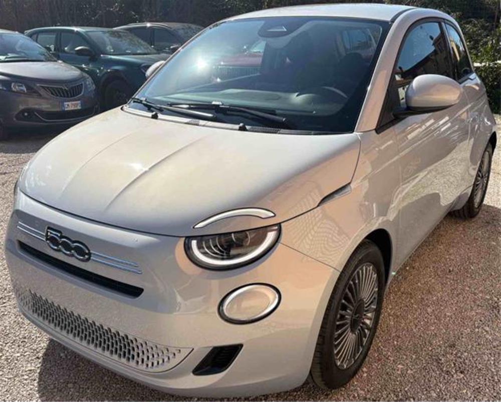 500 500 Berlina Hybrid Torin