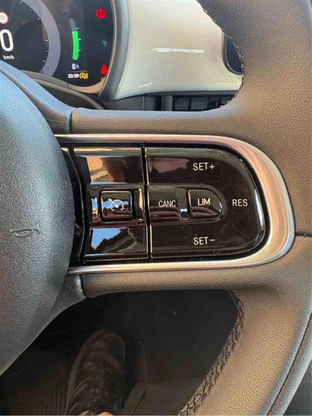 500 500 Berlina Hybrid Torin